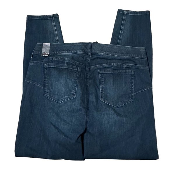 NWT-torrid Premium Bombshell Skinny Jeans-Sz 20R - Picture 5 of 8